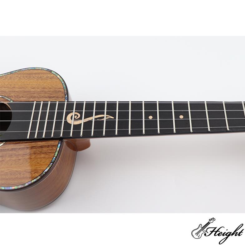 Glossy finish koa ukulele 5